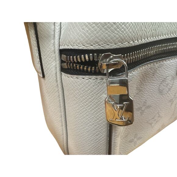 Louis Vuitton Avenue Sling Bag Monogram Eclipse Reverse Crossbody MA0252 - Picture 3 of 6